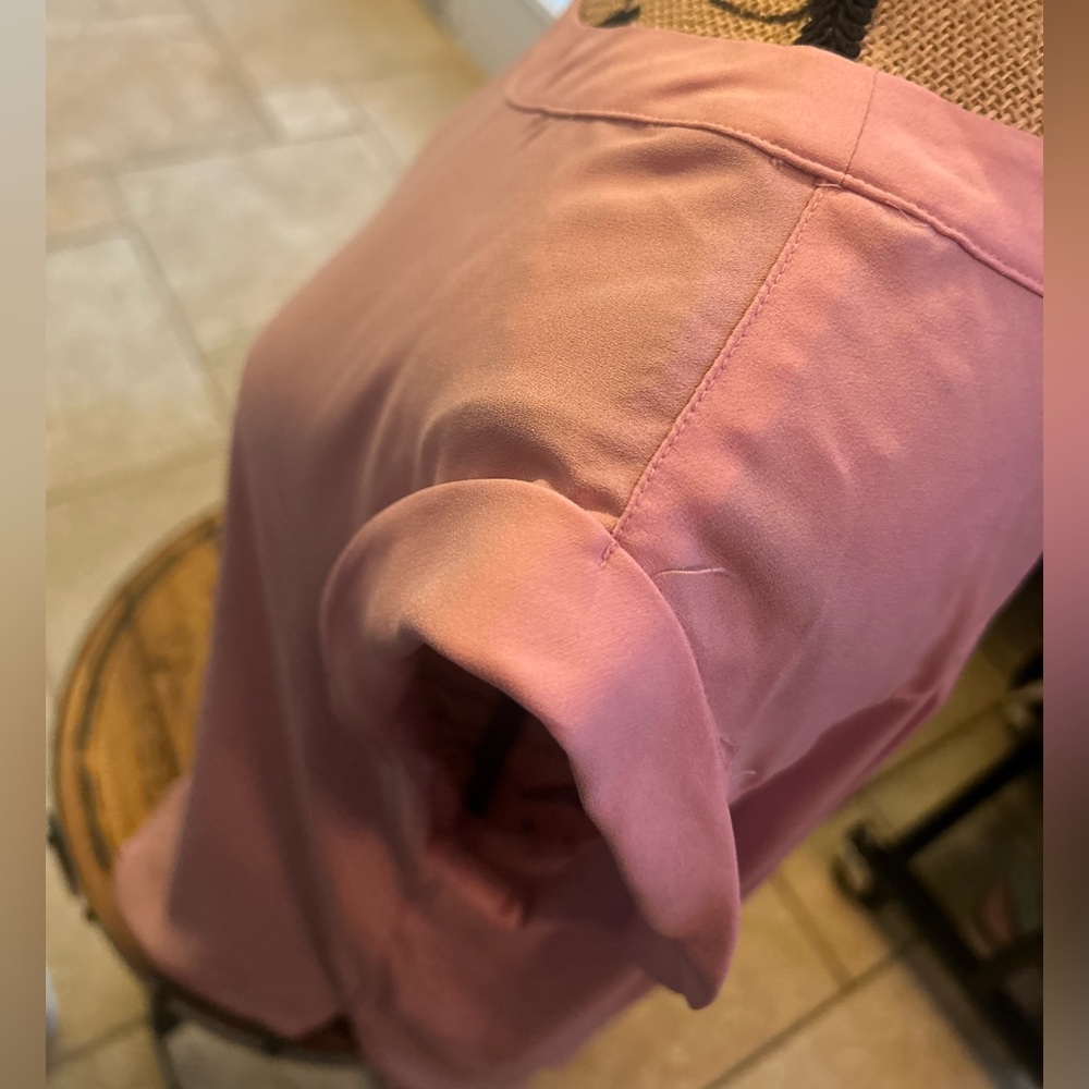 Ann Taylor Blush Dusty Rose Pink Elegant Pink Cap Sleeves Top Blouse Medium - Picture 10 of 13